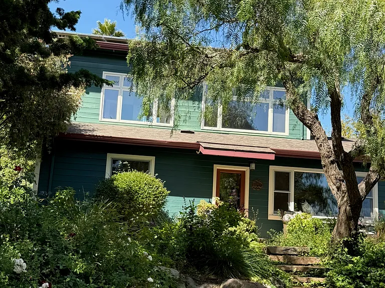 3085 Mar Vista Dr — Photo 1