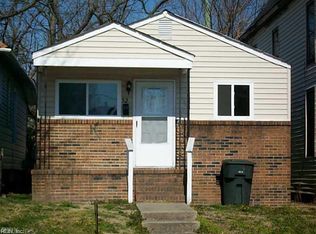 52 Poplar Ave, Newport News, VA 23607