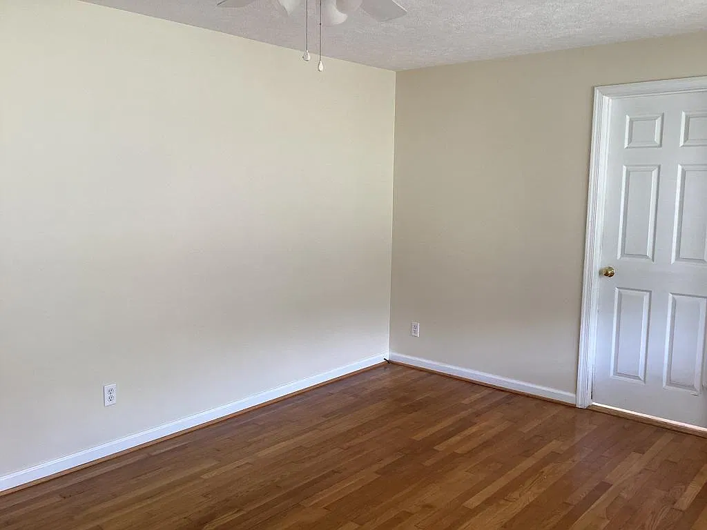 1135 Woodland Avenue — Photo 2