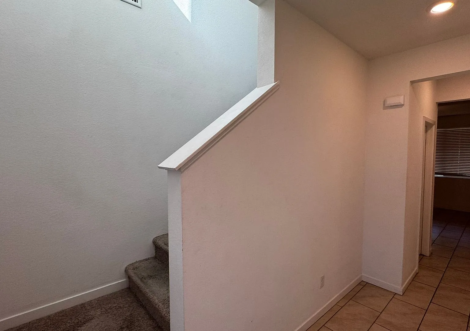 Upscale Executive Living — Photo 4