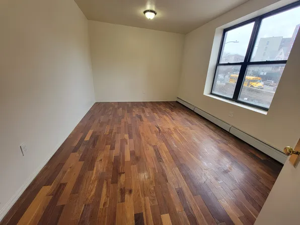 43 W 177th St, Bronx, NY