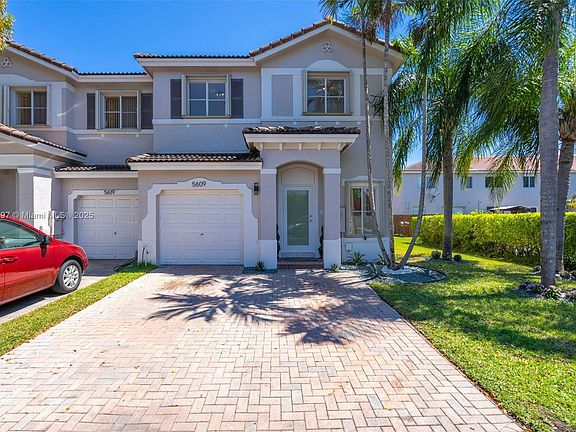 2nd image of 5609 NW 113th Ct
