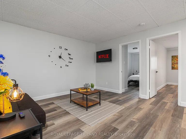 469 Grey St #7 — Photo 1
