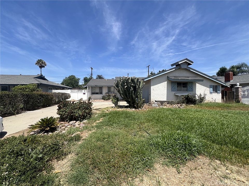 1st image of 8811 California Ave