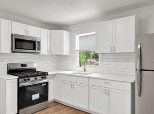 8208 W Keefe AVENUE, Milwaukee, WI 53222