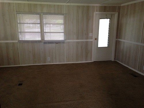 3rd image of 147 Forest Dr