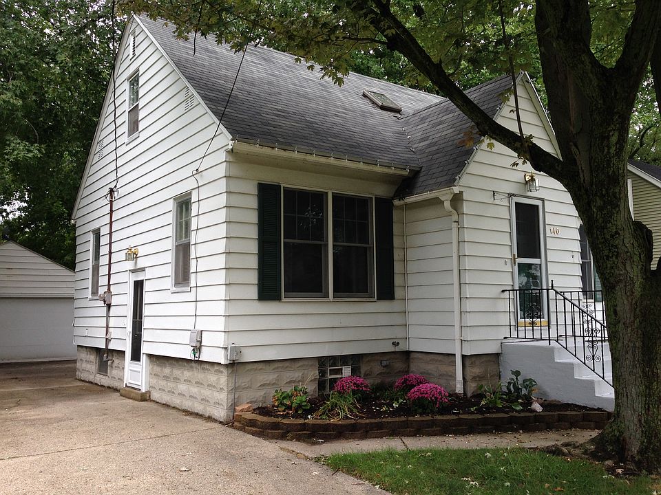 1st image of 140 S Goodrich St