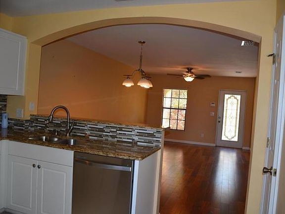 Living Room / Dining Room