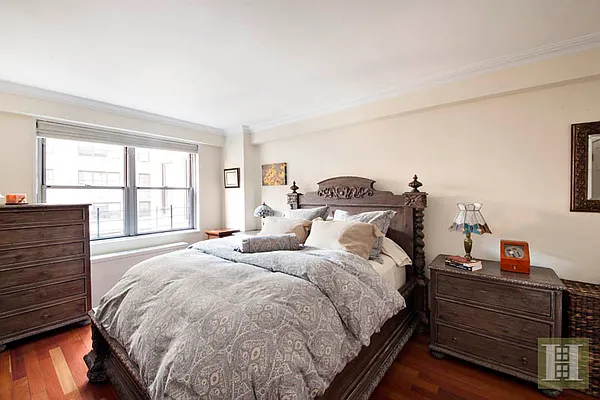 Sold by Halstead Real Estate | media 8