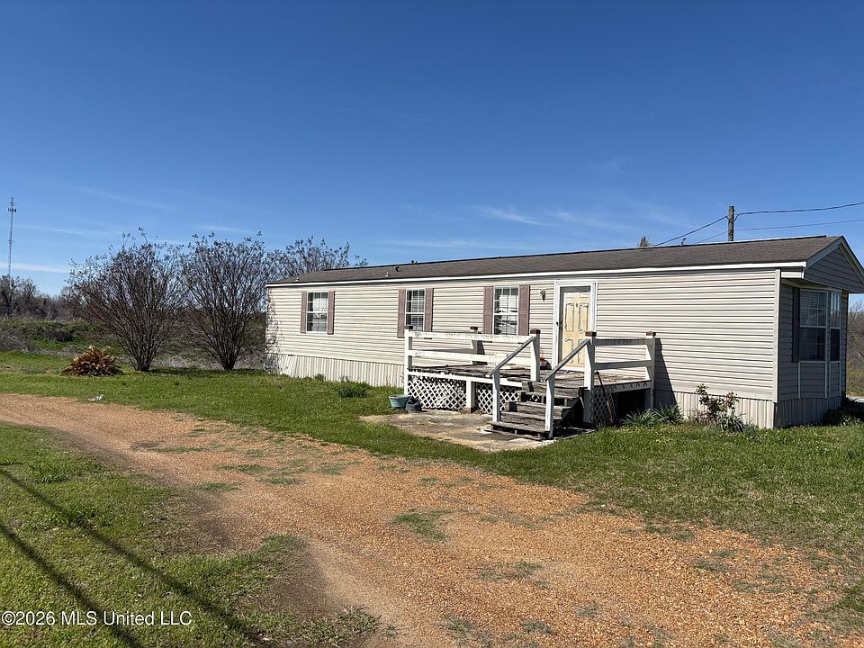 2nd image of 521 Old Benton Rd