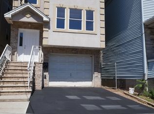 321 S Park St, Elizabeth, NJ 07206