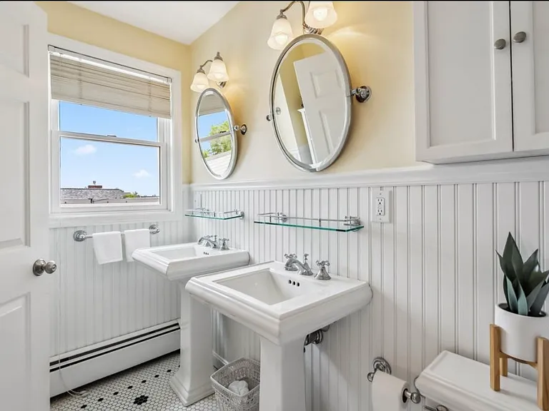 72 Plymouth St #2 — Photo 18