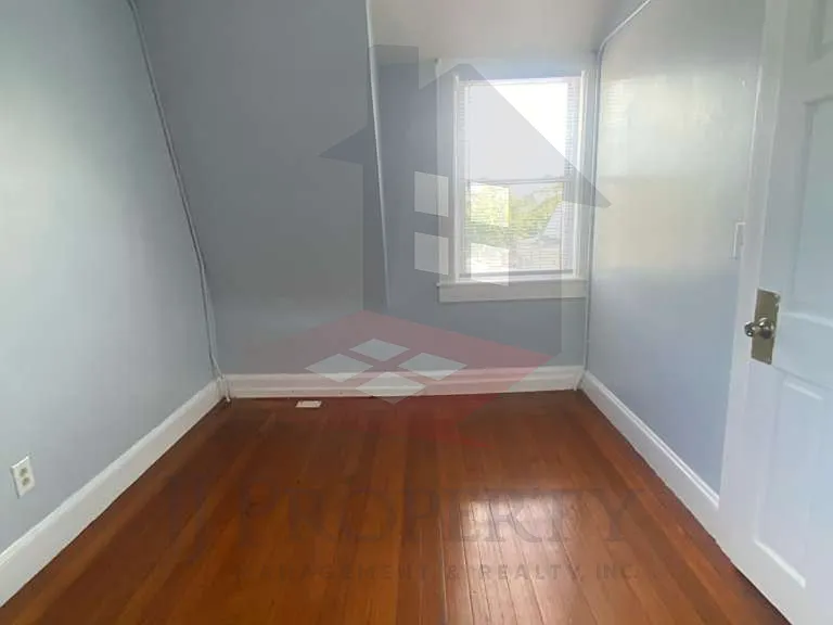 767-769 Broad St #3 — Photo 5