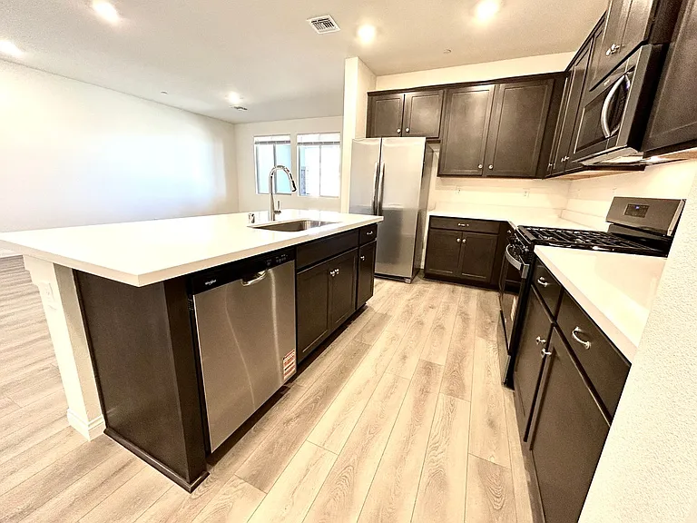 12476 Kings Creek Pl — Photo 7