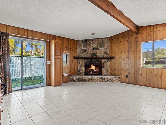 2nd image of 1175 N Midway Dr