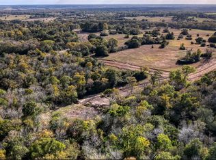 28 Millwood Trl, Brenham, TX 77833