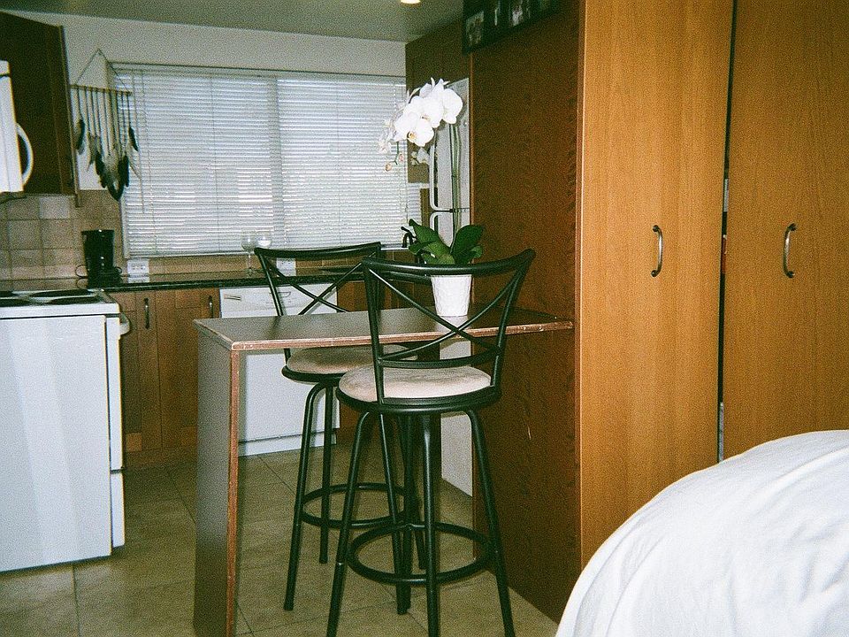 1st image of 739 1/2 Agate St