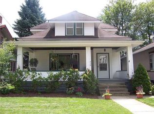 930 Pearl St, Sharon, PA