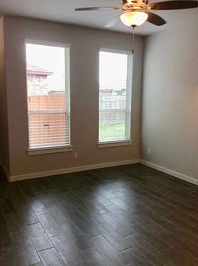 562 Creekside Frst — Photo 3