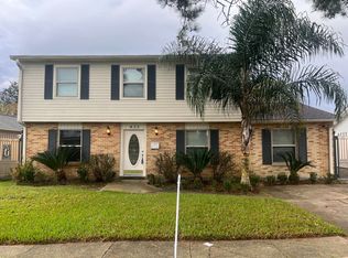 433 Holy Cross Pl, Kenner, LA 70065