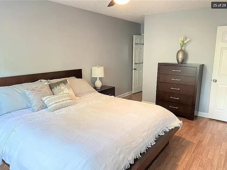 7409 Kilcullen Dr — Photo 24