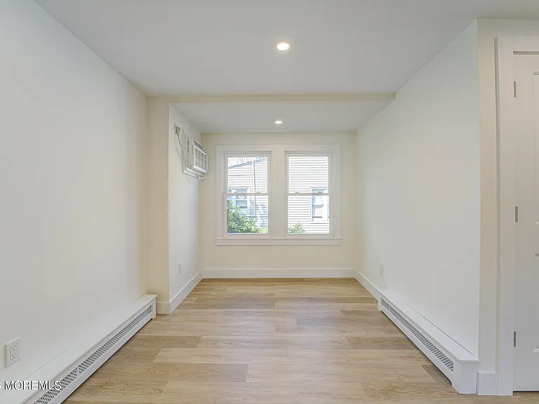 54 Main St #1 — Photo 10