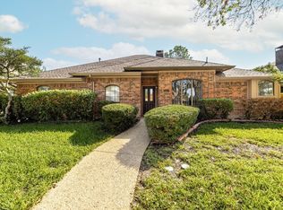 9018 Silverdollar Trl, Irving, TX 75063