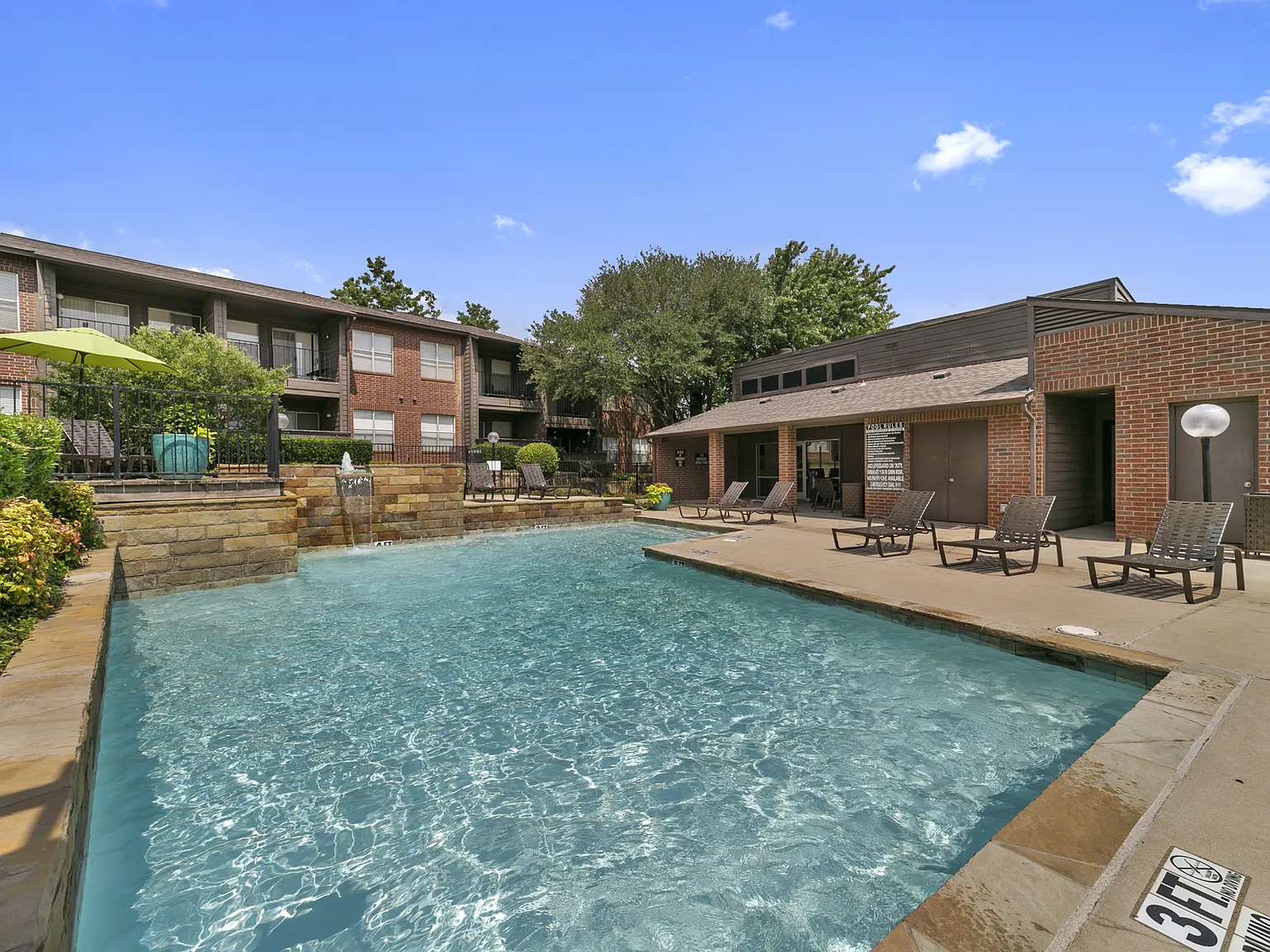 Denton, TX Apartment Homes — Photo 1