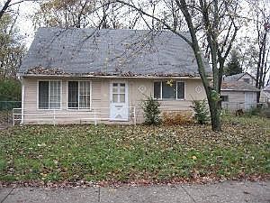 1st image of 6 N Antioch Pl