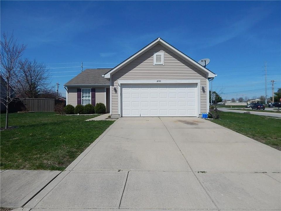 1st image of 2100 Longleaf Dr