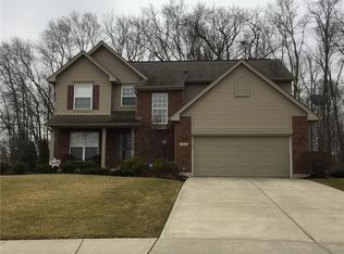 2866 Amberwood Dr, Troy, OH 45373