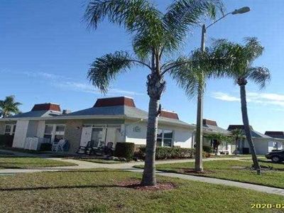 4340 Tahitian Gardens Cir APT E, Holiday, FL, 34691