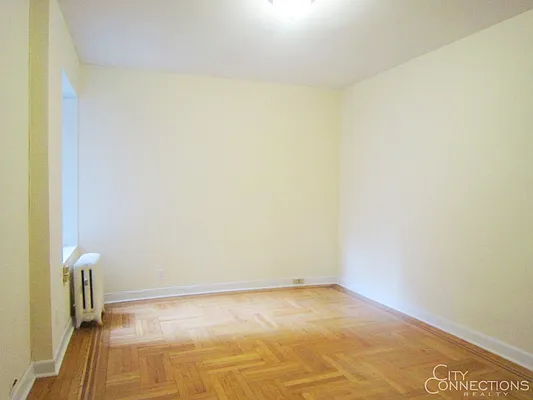 Rented by City Connections Realty | media 17