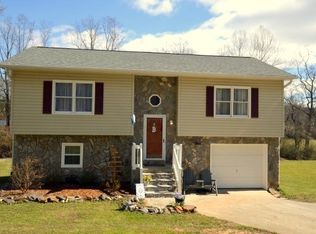 2806 Ellerwood Rd, Hudson, NC 28638