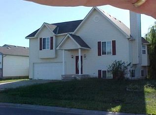 2505 S Beech St, Wichita, KS 67207