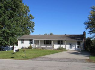 1502 E Clark St, Albany, MO 64402