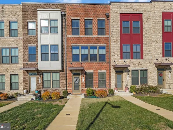 4776 Towne Square Blvd, Suitland, MD 20746