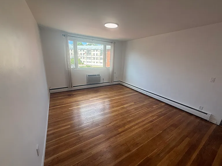 38 Carey Ave #6 — Photo 6