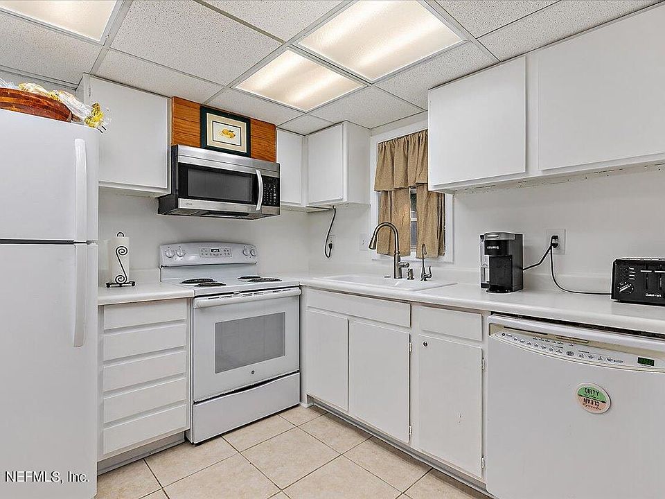1st image of 695 A1A #150