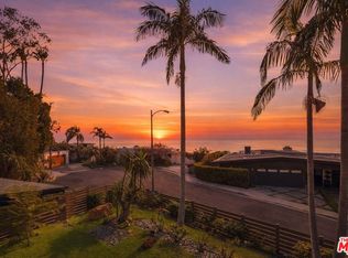 1341 Charmel Pl, Pacific Palisades, CA 90272