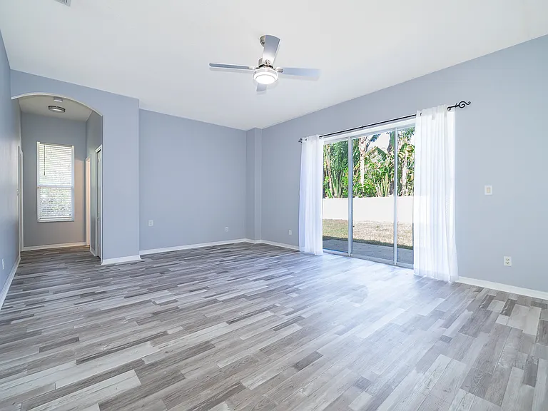 8119 Lake Crowell Cir — Photo 14