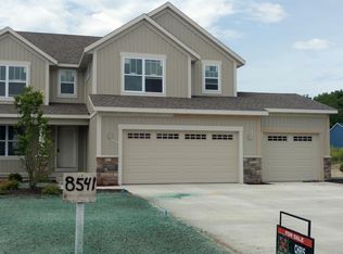 8541 Song Sparrow Rd SE, Caledonia, MI 49316