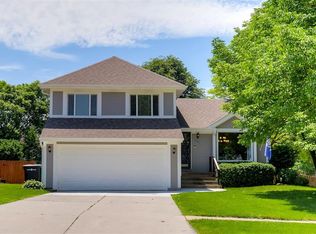 501 53rd St, West Des Moines, IA 50266