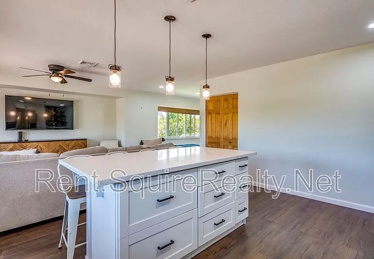 52 Alahele Pl #UPSTAIRS — Photo 8