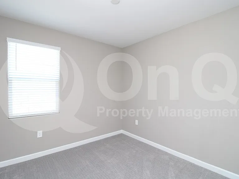 23979 W Verlea Dr — Photo 10