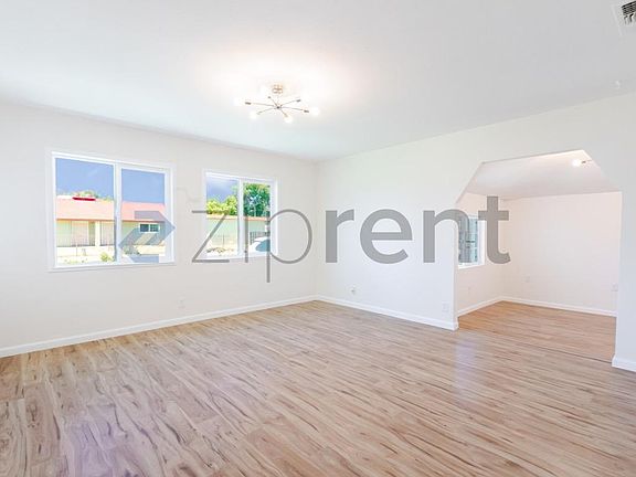 2nd image of 5637 44th St