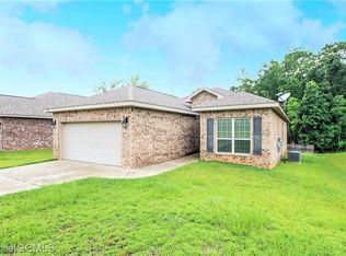 8196 Cheyenne St N, Theodore, AL 36582