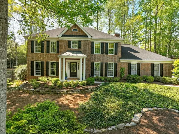 5452 Tally Green Dr, Marietta, GA 30068