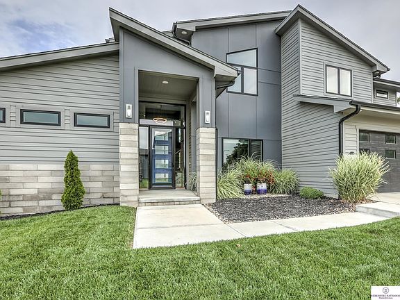 2nd image of 20456 A St