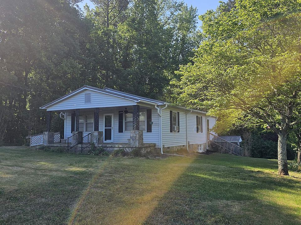 1st image of 320 Iron Bridge Rd
